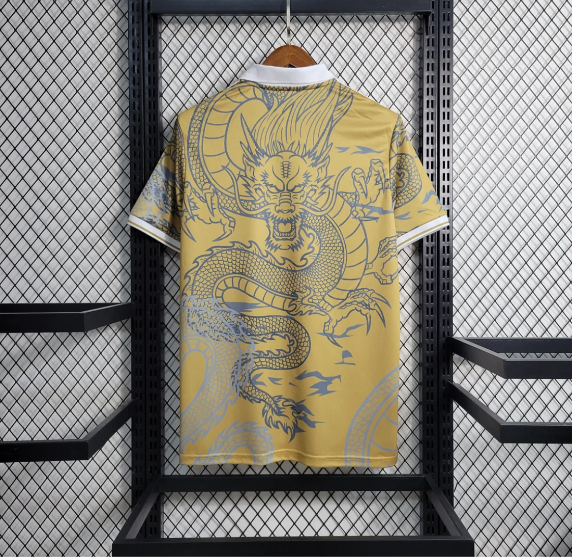 Maillot Real Madrid
Concept 2024/2025
Dragon