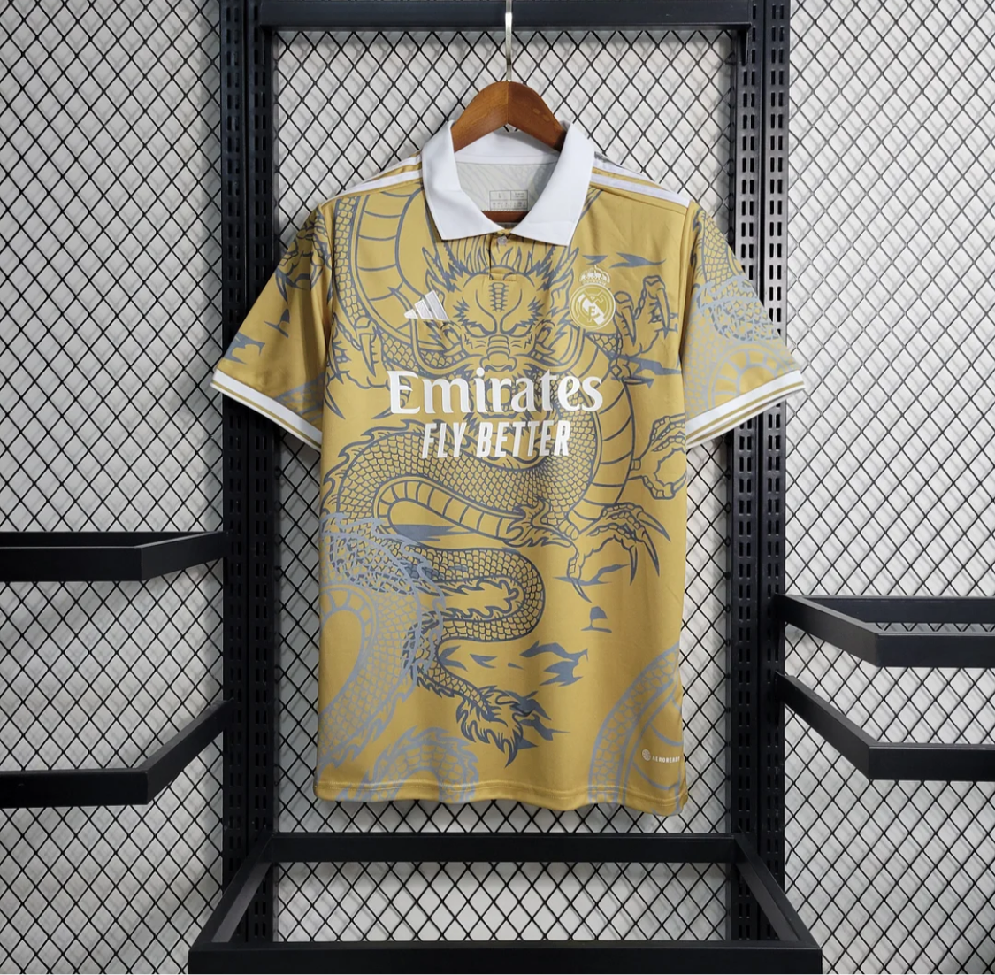 Maillot Real Madrid
Concept 2024/2025
Dragon