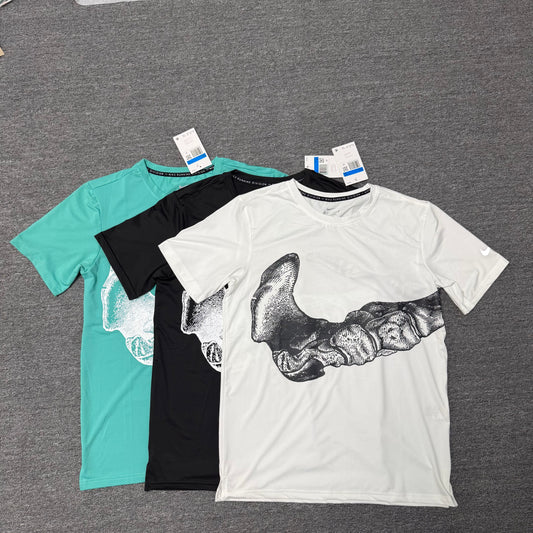 T-shirt Nike