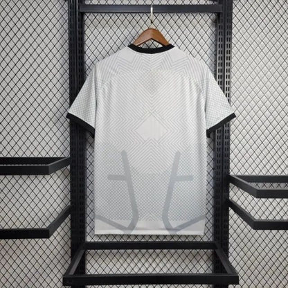 Inter Milan Concept
Jungle White